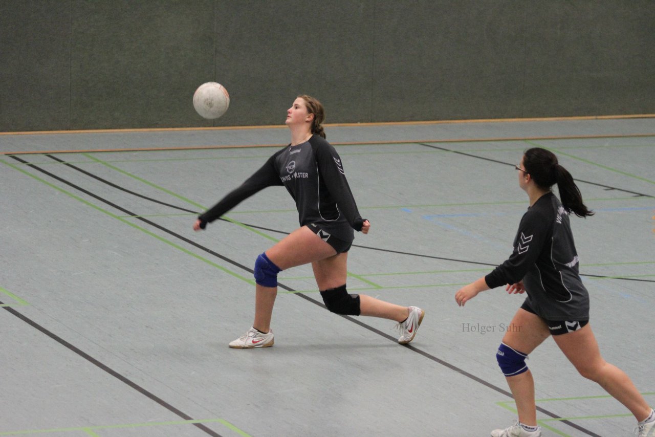 Bild 134 - U18w 1.Tag am 12.11.11